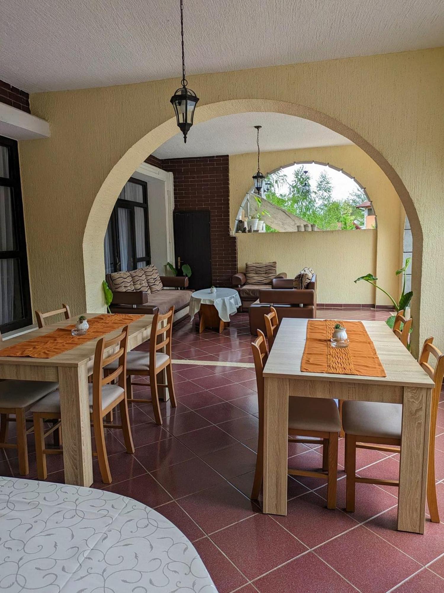 Vacation Home Keskic Velika Gata Εξωτερικό φωτογραφία