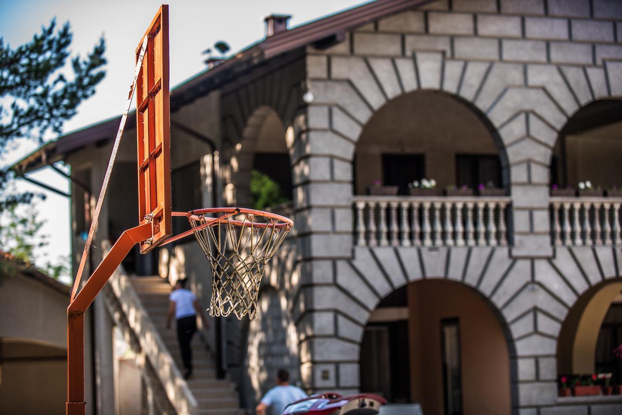 Vacation Home Keskic Velika Gata Εξωτερικό φωτογραφία